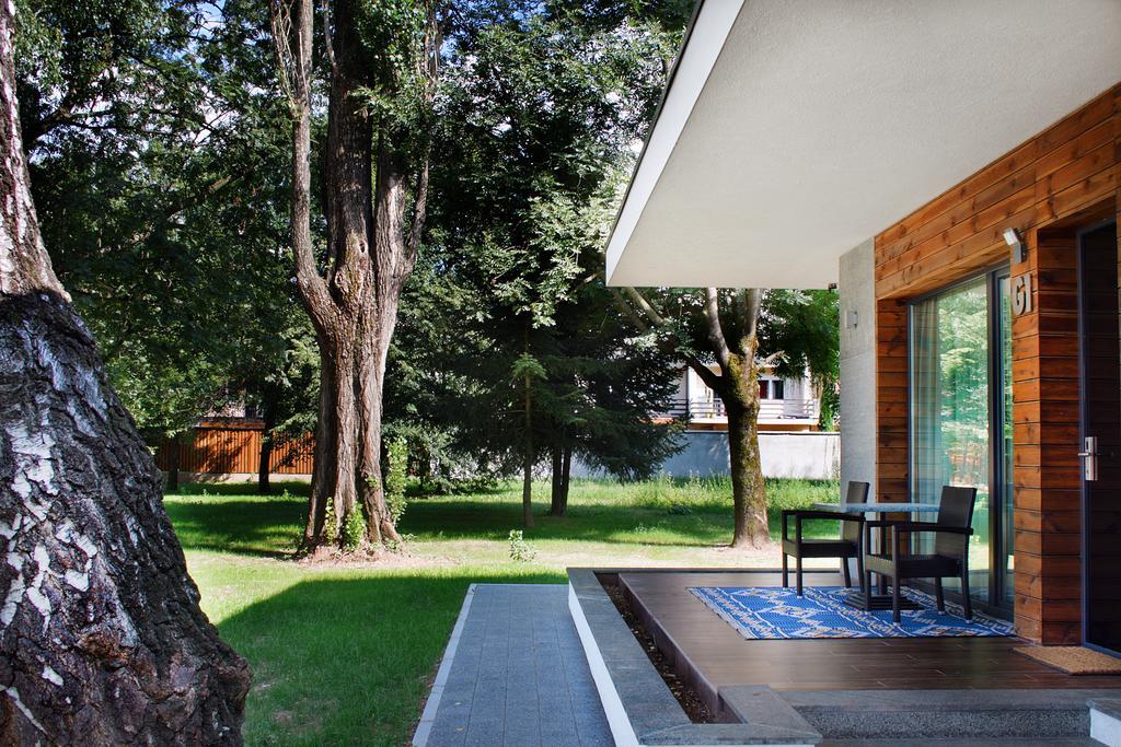 Villas And Apartments Oaza Ilidža Extérieur photo